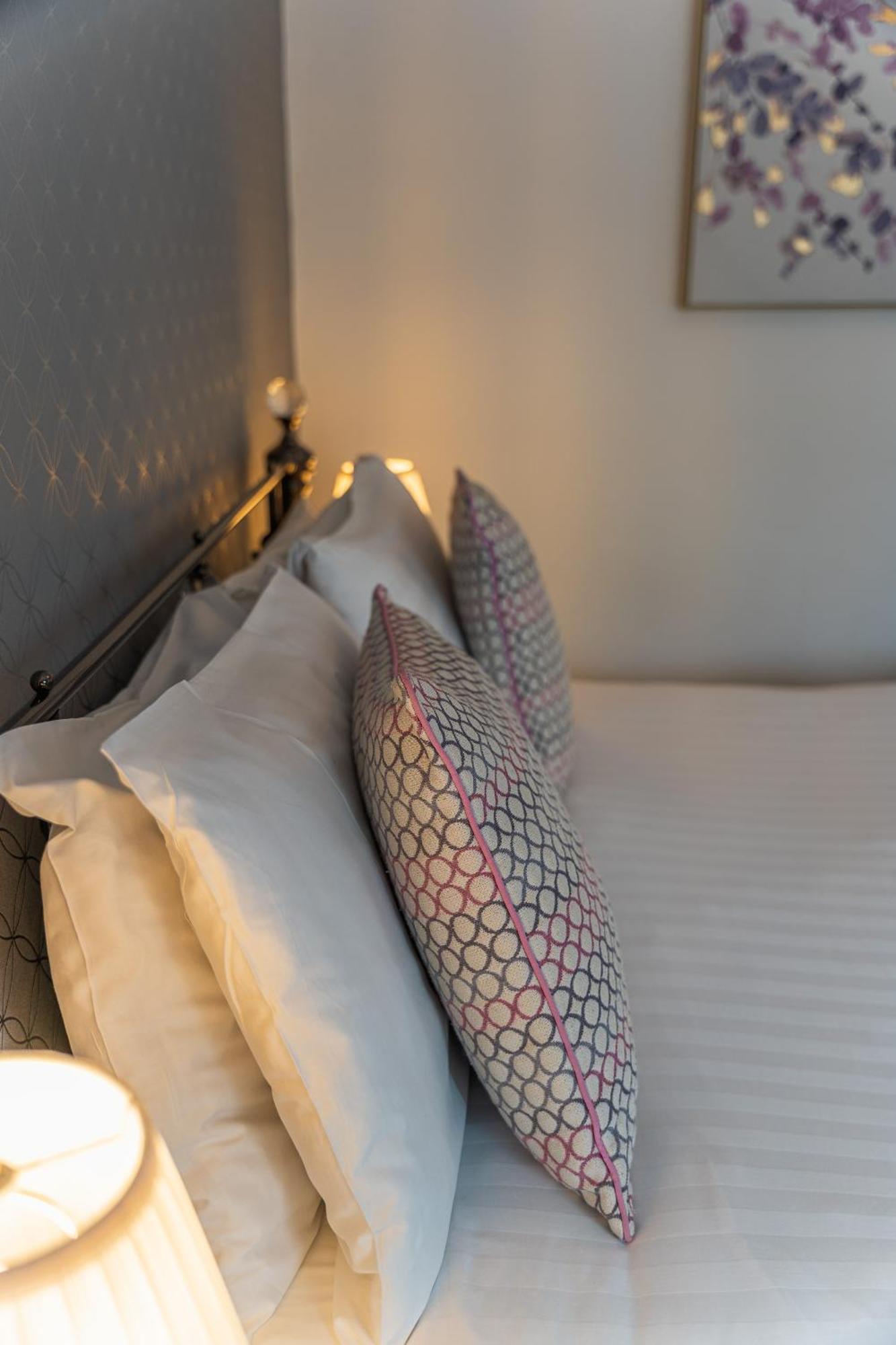 Guest house Rooms At The Highcliffe