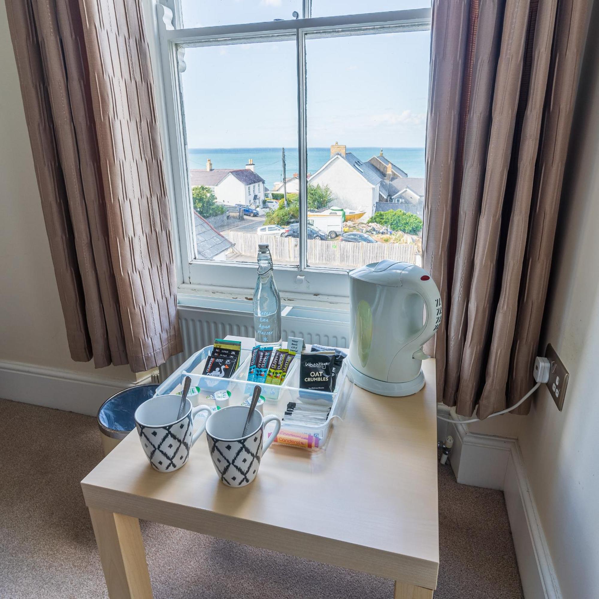 At The Highcliffe Гостевой дом 3*
